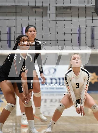 Thumbnail 3 in Central @ Mater Dei (CIF State Open Division Final) photogallery.
