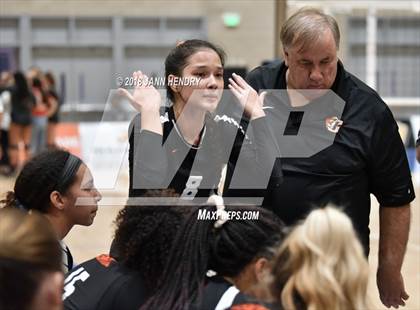 Thumbnail 2 in Central @ Mater Dei (CIF State Open Division Final) photogallery.