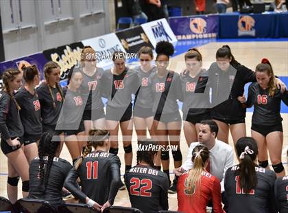 Thumbnail 1 in Central @ Mater Dei (CIF State Open Division Final) photogallery.