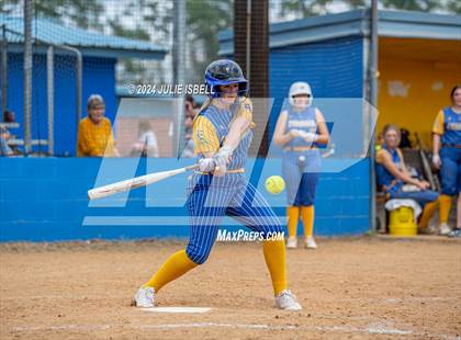 Thumbnail 3 in Evadale vs West Orange Stark (Evadale Tournament) photogallery.