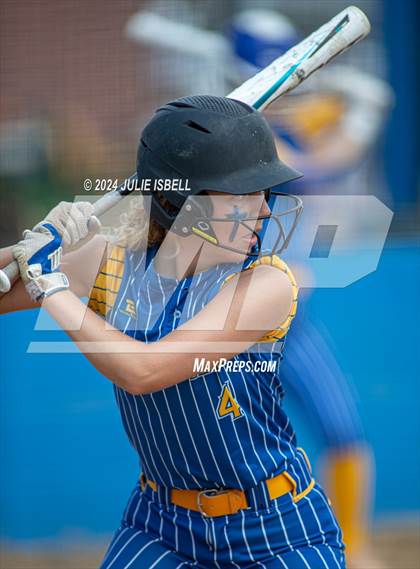 Thumbnail 3 in Evadale vs West Orange Stark (Evadale Tournament) photogallery.