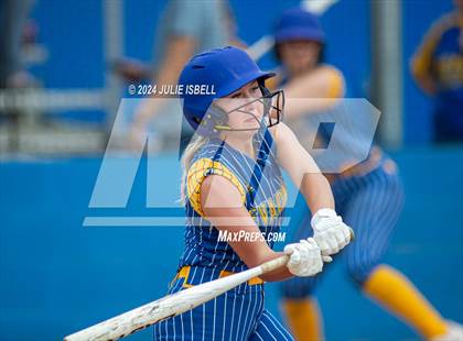 Thumbnail 2 in Evadale vs West Orange Stark (Evadale Tournament) photogallery.