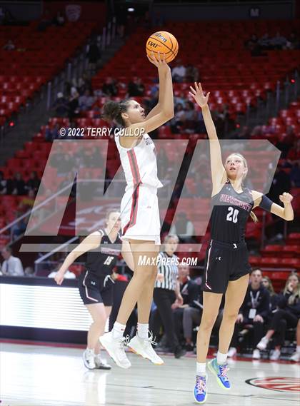Thumbnail 3 in Viewmont vs. Bountiful (UHSAA 5A Quarterfinal) photogallery.