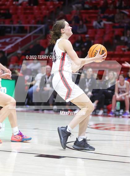 Thumbnail 2 in Viewmont vs. Bountiful (UHSAA 5A Quarterfinal) photogallery.