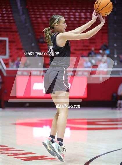 Thumbnail 1 in Viewmont vs. Bountiful (UHSAA 5A Quarterfinal) photogallery.