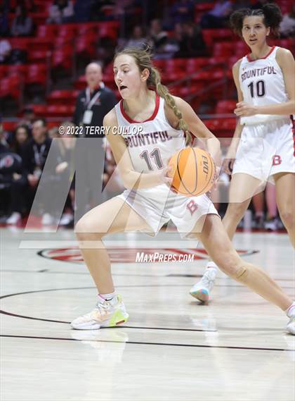 Thumbnail 1 in Viewmont vs. Bountiful (UHSAA 5A Quarterfinal) photogallery.