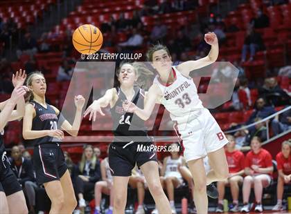 Thumbnail 1 in Viewmont vs. Bountiful (UHSAA 5A Quarterfinal) photogallery.