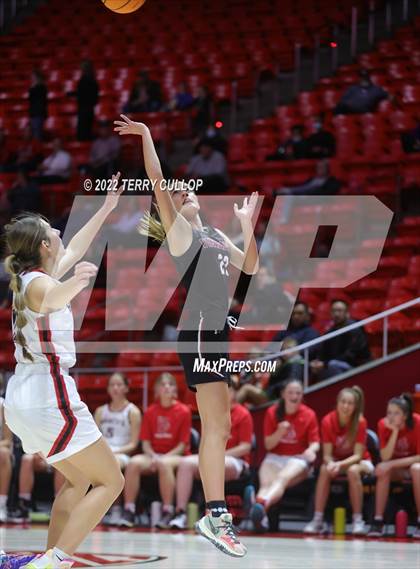 Thumbnail 1 in Viewmont vs. Bountiful (UHSAA 5A Quarterfinal) photogallery.