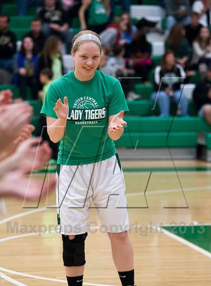 Thumbnail 2 in Triton Central vs. Morristown (Shelby County Tournament) photogallery.