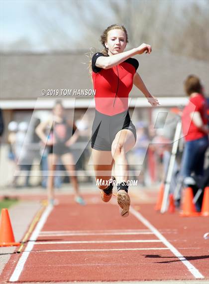 Thumbnail 3 in Fightin' Red Invitational photogallery.