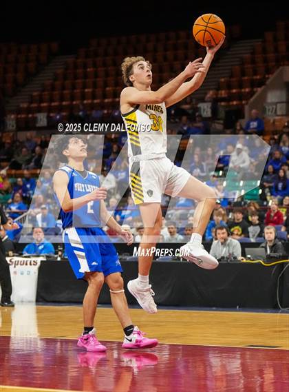 Thumbnail 1 in Fort Lupton vs Prospect Ridge Academy (CHSAA 4A Great 8) photogallery.
