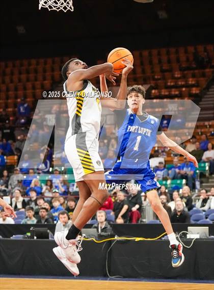 Thumbnail 3 in Fort Lupton vs Prospect Ridge Academy (CHSAA 4A Great 8) photogallery.