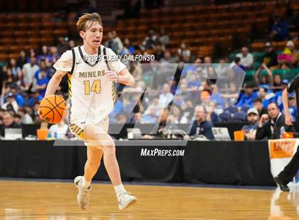 Thumbnail 1 in Fort Lupton vs Prospect Ridge Academy (CHSAA 4A Great 8) photogallery.