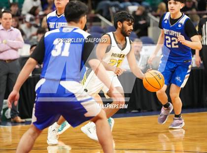 Thumbnail 2 in Fort Lupton vs Prospect Ridge Academy (CHSAA 4A Great 8) photogallery.