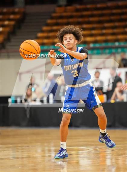 Thumbnail 3 in Fort Lupton vs Prospect Ridge Academy (CHSAA 4A Great 8) photogallery.