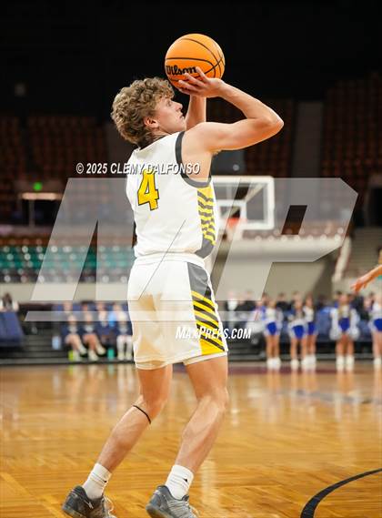 Thumbnail 3 in Fort Lupton vs Prospect Ridge Academy (CHSAA 4A Great 8) photogallery.