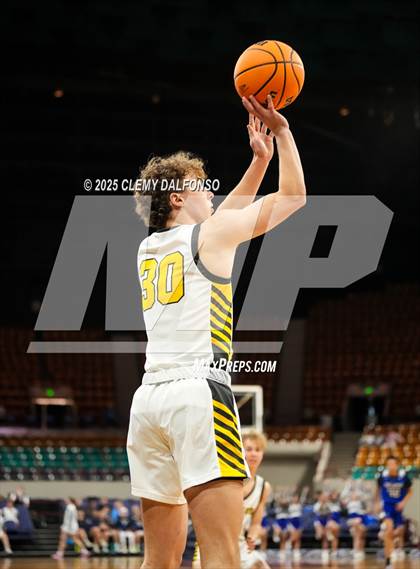 Thumbnail 3 in Fort Lupton vs Prospect Ridge Academy (CHSAA 4A Great 8) photogallery.