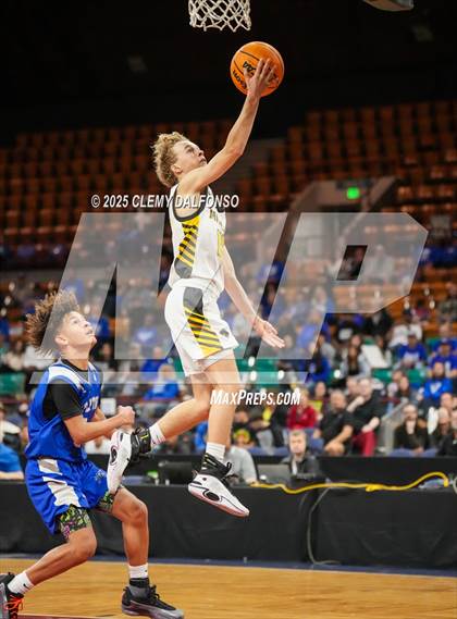 Thumbnail 2 in Fort Lupton vs Prospect Ridge Academy (CHSAA 4A Great 8) photogallery.