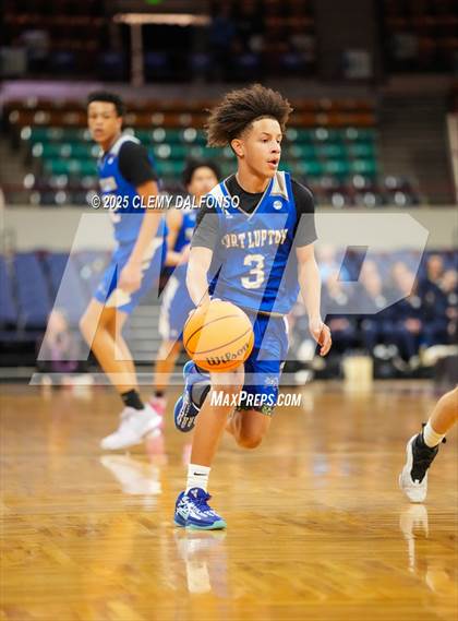Thumbnail 2 in Fort Lupton vs Prospect Ridge Academy (CHSAA 4A Great 8) photogallery.