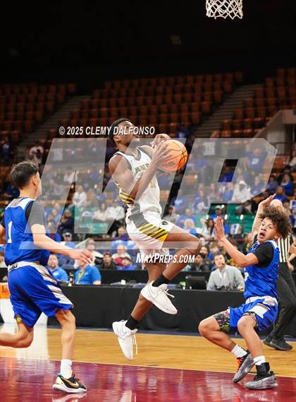 Thumbnail 3 in Fort Lupton vs Prospect Ridge Academy (CHSAA 4A Great 8) photogallery.