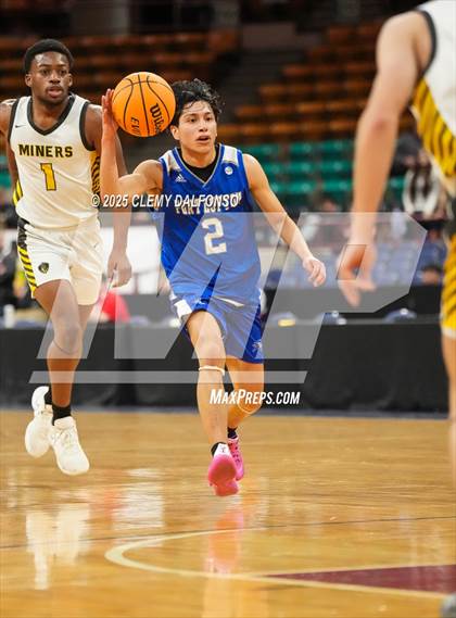 Thumbnail 3 in Fort Lupton vs Prospect Ridge Academy (CHSAA 4A Great 8) photogallery.
