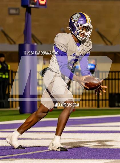 Thumbnail 2 in Marlin vs Ganado (UIL 2A D1 Football Region 4 Quarterfinal) photogallery.