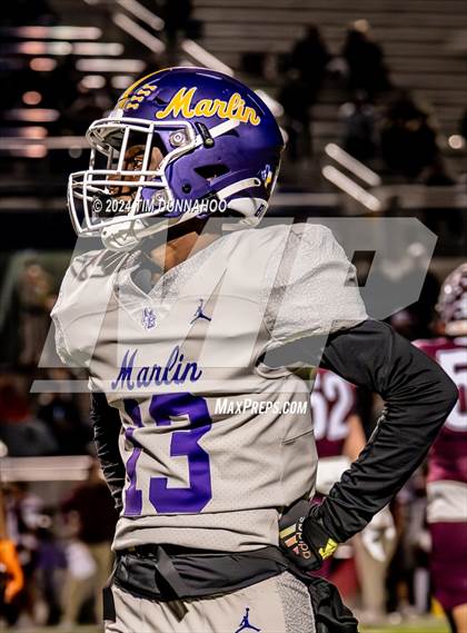 Thumbnail 3 in Marlin vs Ganado (UIL 2A D1 Football Region 4 Quarterfinal) photogallery.