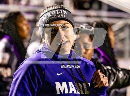 Thumbnail 3 in Marlin vs Ganado (UIL 2A D1 Football Region 4 Quarterfinal) photogallery.
