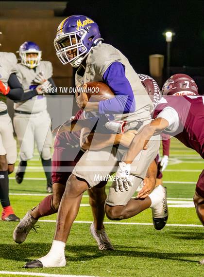 Thumbnail 1 in Marlin vs Ganado (UIL 2A D1 Football Region 4 Quarterfinal) photogallery.