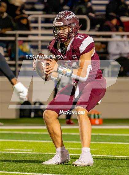 Thumbnail 1 in Marlin vs Ganado (UIL 2A D1 Football Region 4 Quarterfinal) photogallery.