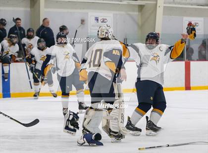 Thumbnail 3 in Vernon vs. High Point/Wallkill Valley photogallery.