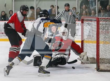 Thumbnail 3 in Vernon vs. High Point/Wallkill Valley photogallery.