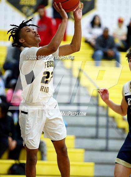 Thumbnail 3 in Keller vs Fossil Ridge photogallery.