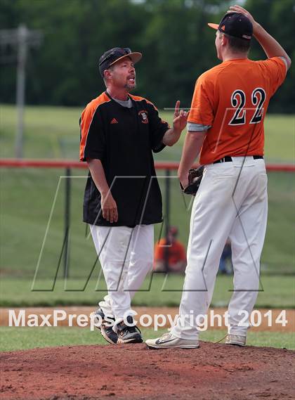 Thumbnail 2 in Waterloo vs Columbia  (IHSA Regional Semifinal Playoff) photogallery.