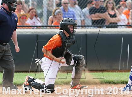 Thumbnail 2 in Waterloo vs Columbia  (IHSA Regional Semifinal Playoff) photogallery.
