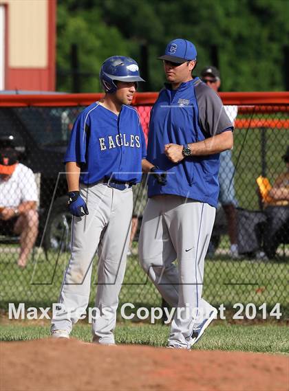 Thumbnail 3 in Waterloo vs Columbia  (IHSA Regional Semifinal Playoff) photogallery.