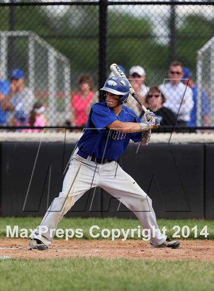 Thumbnail 3 in Waterloo vs Columbia  (IHSA Regional Semifinal Playoff) photogallery.