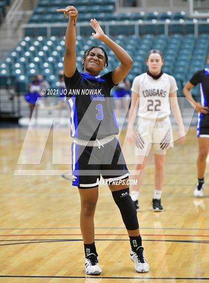 Thumbnail 1 in Cinco Ranch vs. Cypress Creek (UIL 6A Area Playoff) photogallery.