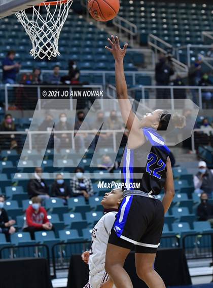 Thumbnail 2 in Cinco Ranch vs. Cypress Creek (UIL 6A Area Playoff) photogallery.