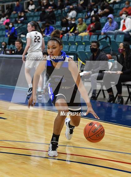 Thumbnail 1 in Cinco Ranch vs. Cypress Creek (UIL 6A Area Playoff) photogallery.