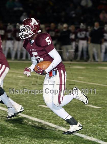 Thumbnail 1 in Gilmer vs. Atlanta (3A Region2 Bi-District Playoff) photogallery.