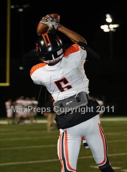 Thumbnail 3 in Gilmer vs. Atlanta (3A Region2 Bi-District Playoff) photogallery.