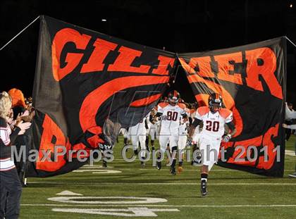 Thumbnail 2 in Gilmer vs. Atlanta (3A Region2 Bi-District Playoff) photogallery.