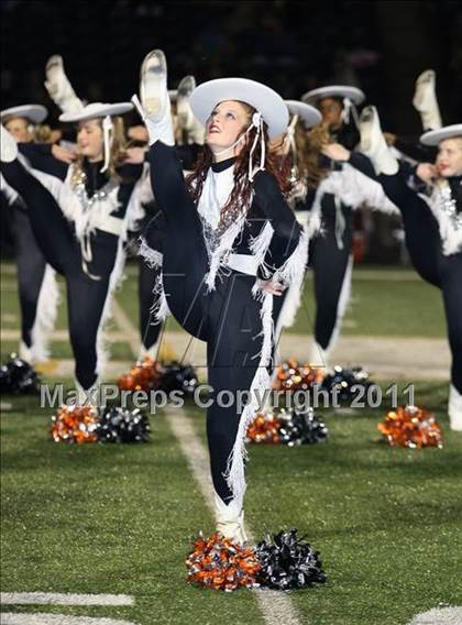 Thumbnail 2 in Gilmer vs. Atlanta (3A Region2 Bi-District Playoff) photogallery.