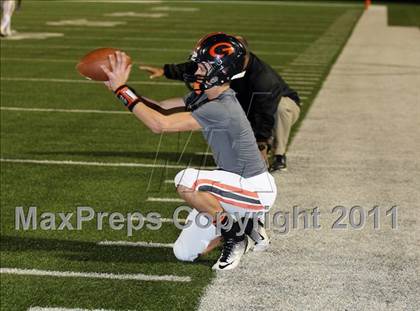 Thumbnail 3 in Gilmer vs. Atlanta (3A Region2 Bi-District Playoff) photogallery.