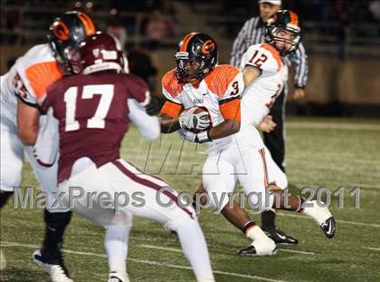 Thumbnail 3 in Gilmer vs. Atlanta (3A Region2 Bi-District Playoff) photogallery.