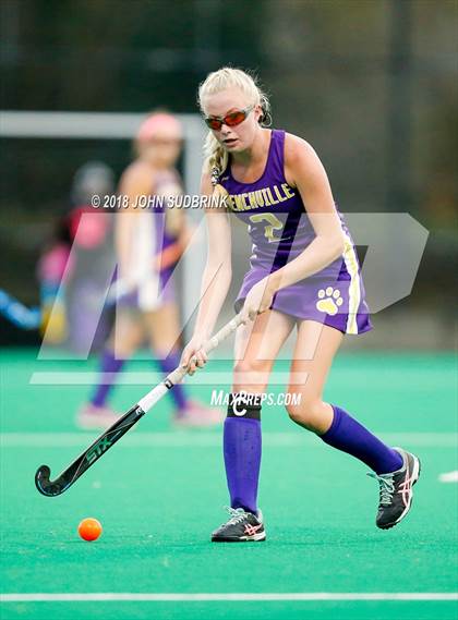 Thumbnail 1 in Menchville vs Gloucester (VHSL Class 5 Regional Final) photogallery.