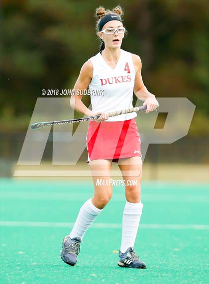Thumbnail 1 in Menchville vs Gloucester (VHSL Class 5 Regional Final) photogallery.
