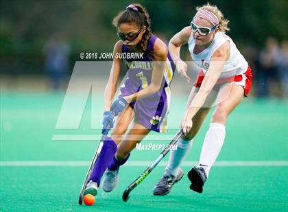 Thumbnail 2 in Menchville vs Gloucester (VHSL Class 5 Regional Final) photogallery.