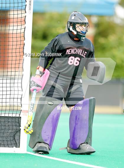 Thumbnail 3 in Menchville vs Gloucester (VHSL Class 5 Regional Final) photogallery.